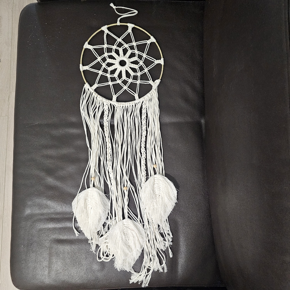 2/15$ White Dreamcatcher Wall Decor